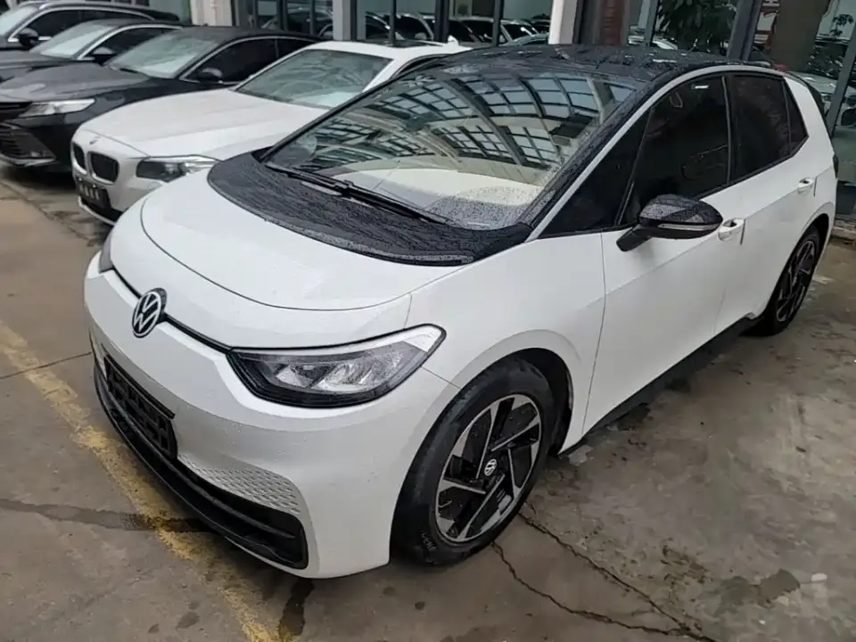 Volkswagen ID.3 Outstanding Edition 2024