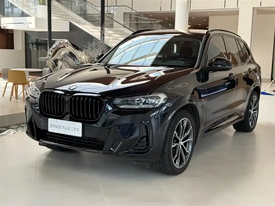 BMW X3 xDrive30i Leading M Night Package 2024