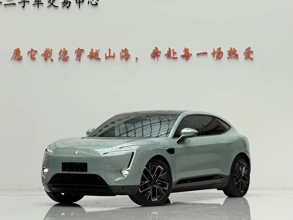 Avatr 11 Long Range Single Motor 5-Seater 2023