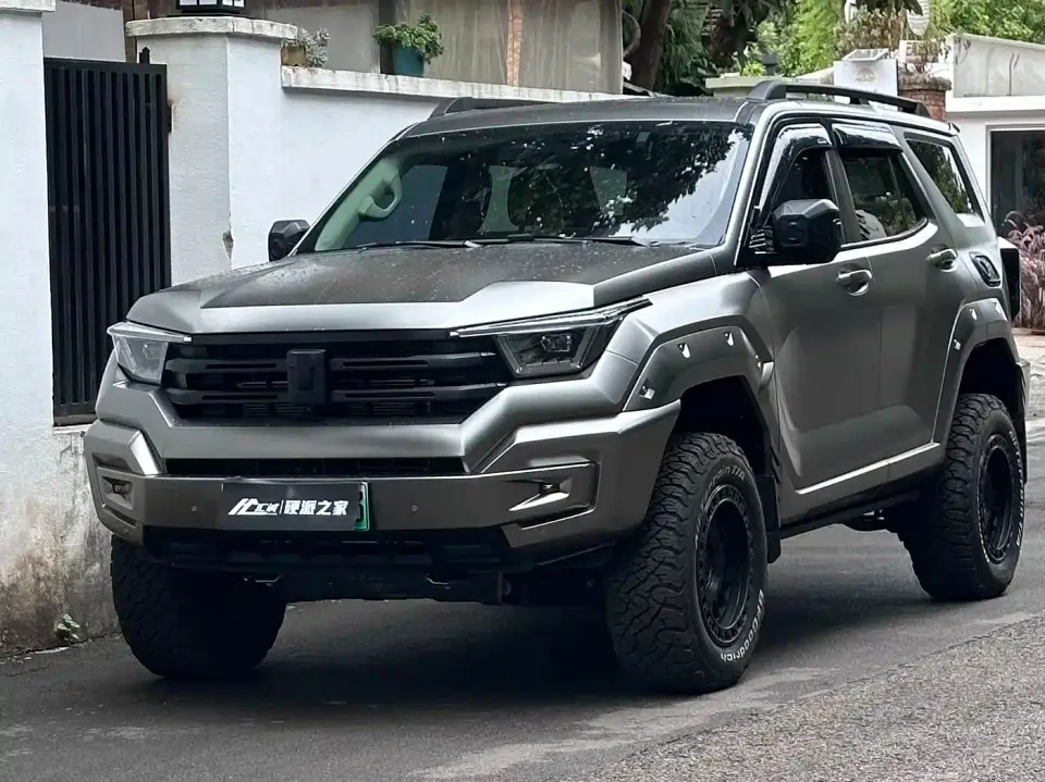 Tank 400 New Energy Hi4-T Off-Road Edition 2025
