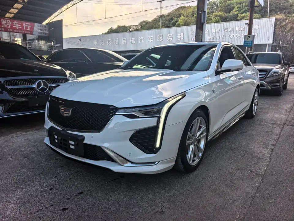 Cadillac CT4 28T Luxury Model 2021