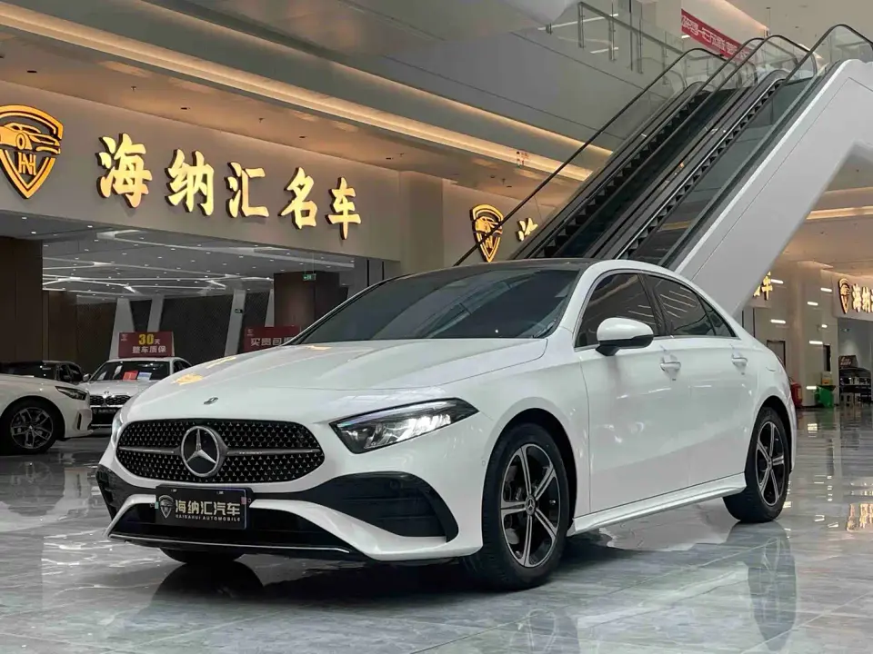 Mercedes-Benz A-Class A 200 L Fashion 2023