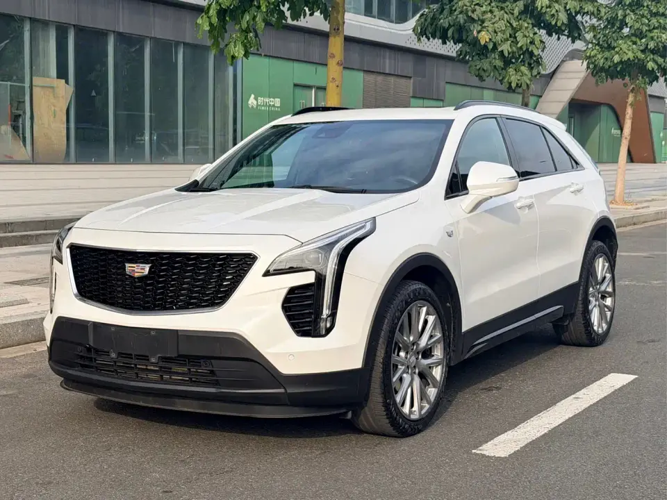 Cadillac XT4 28T AWD Platinum 2023