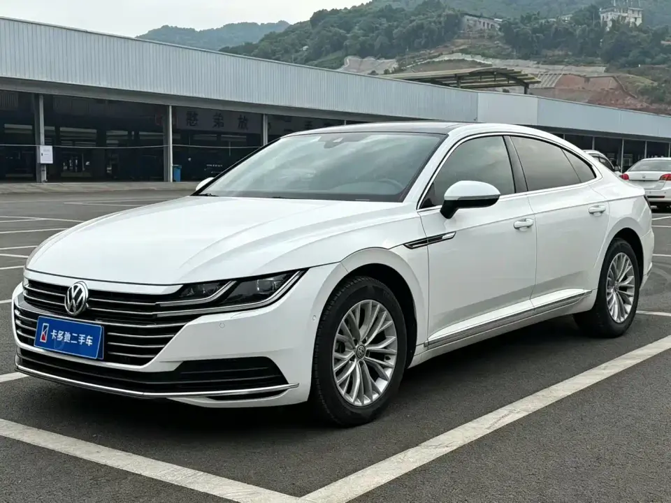 Volkswagen FAW-Volkswagen CC 330TSI Charming Appearance (China V) 2019