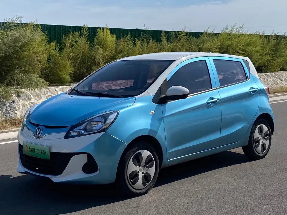 Changan Benben E-Star National Edition Heartjoy (Quick Charge) LFP (31.95kWh) 2021