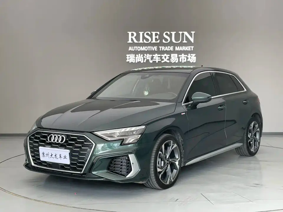 Audi A3 Sportback 35 TFSI Luxury Sport 2022