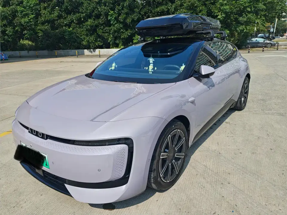 Audi E5 Sportback 300kw 2WD 2025