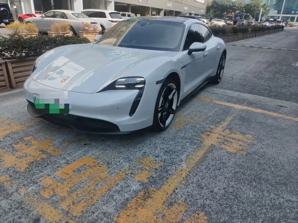 Porsche Taycan Taycan 2022