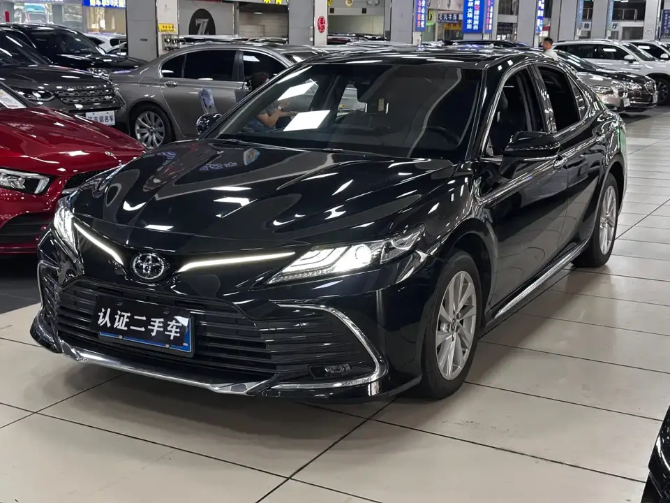 Toyota Camry 2.0G Luxury Edition 2024