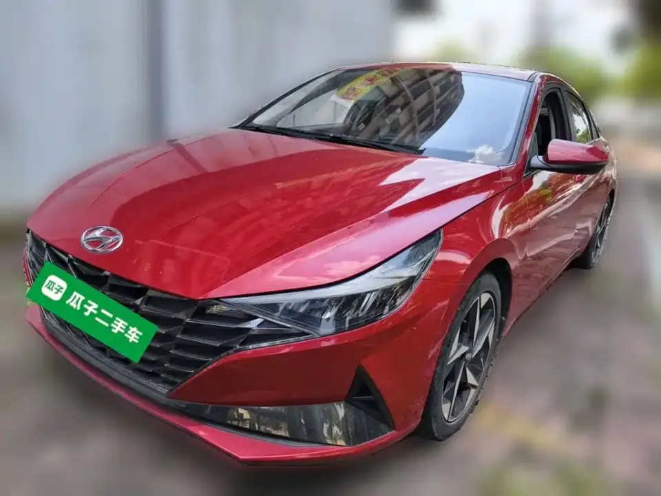 Hyundai Elantra 1.5L CVT LUX Premium Edition 2021