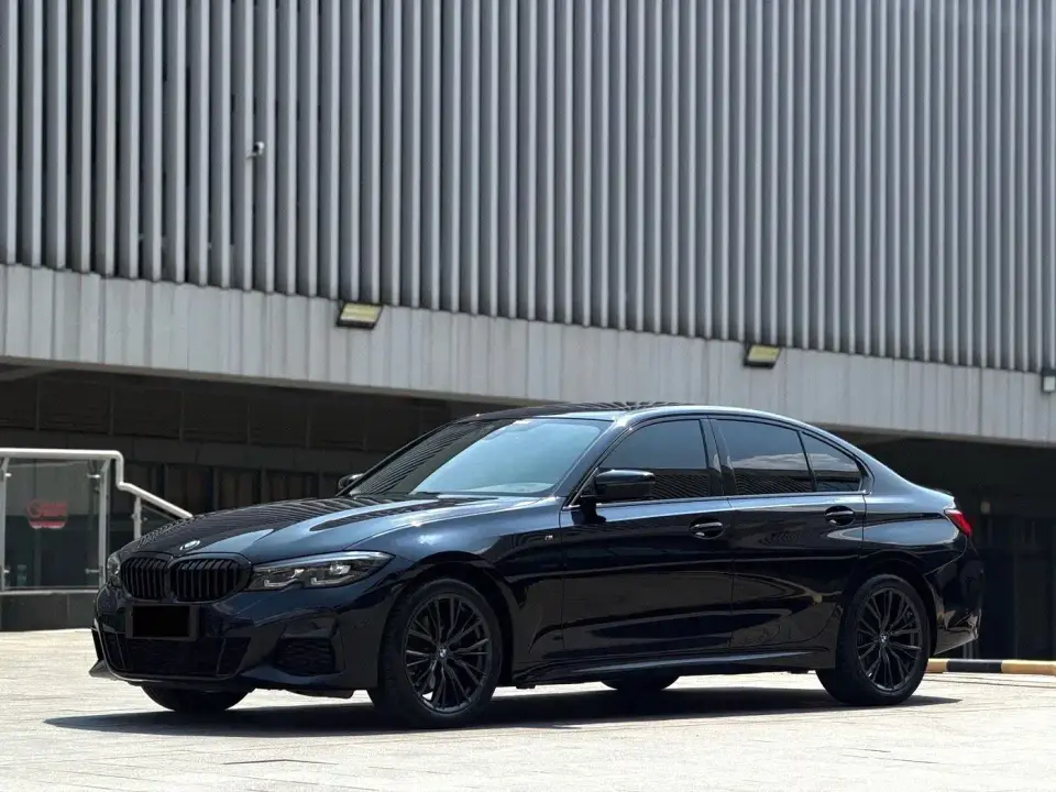 BMW 3 Series Facelift 325i M Sport Shadow Edition 2022