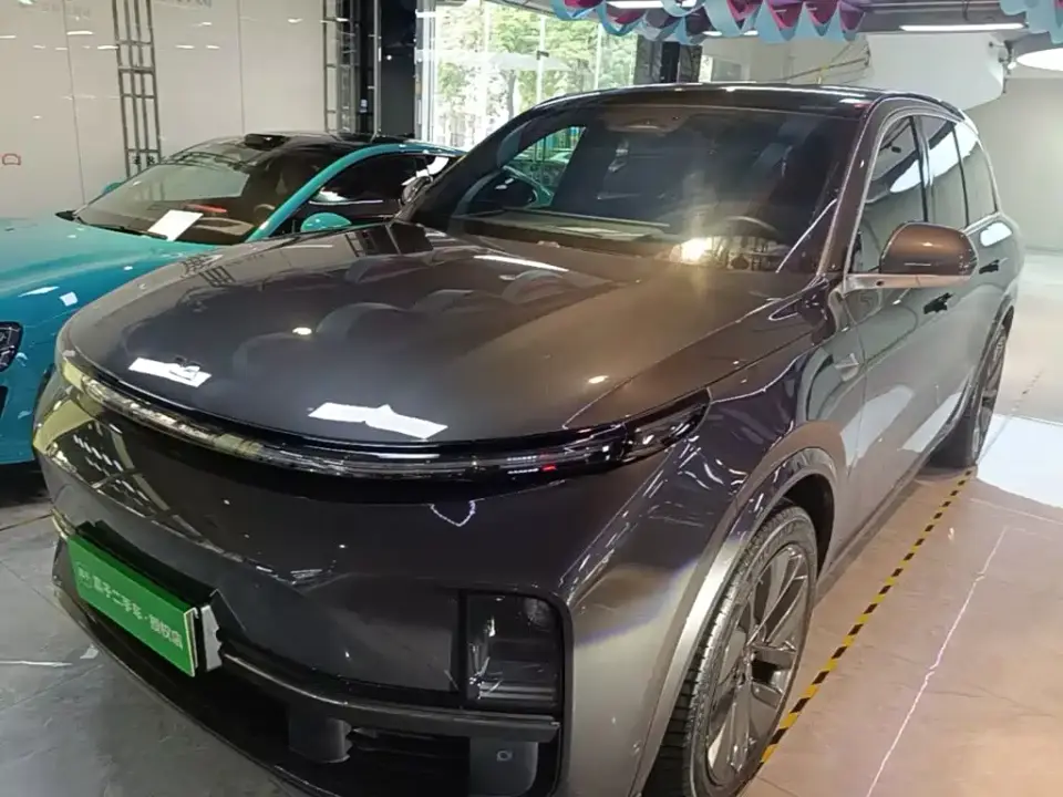 Li Auto Li L8 Pro 2024