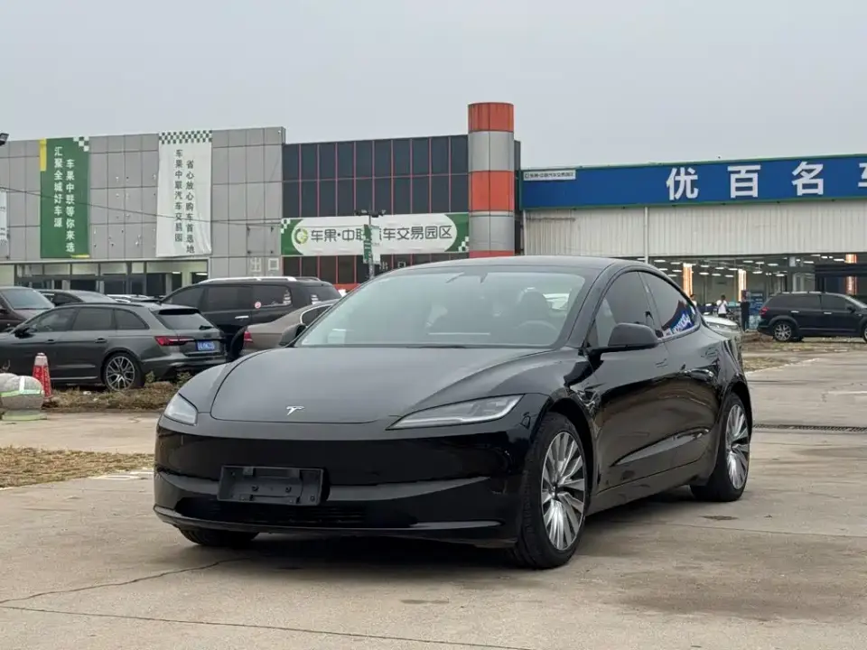 Tesla Model 3 Rear-Wheel Drive 2024