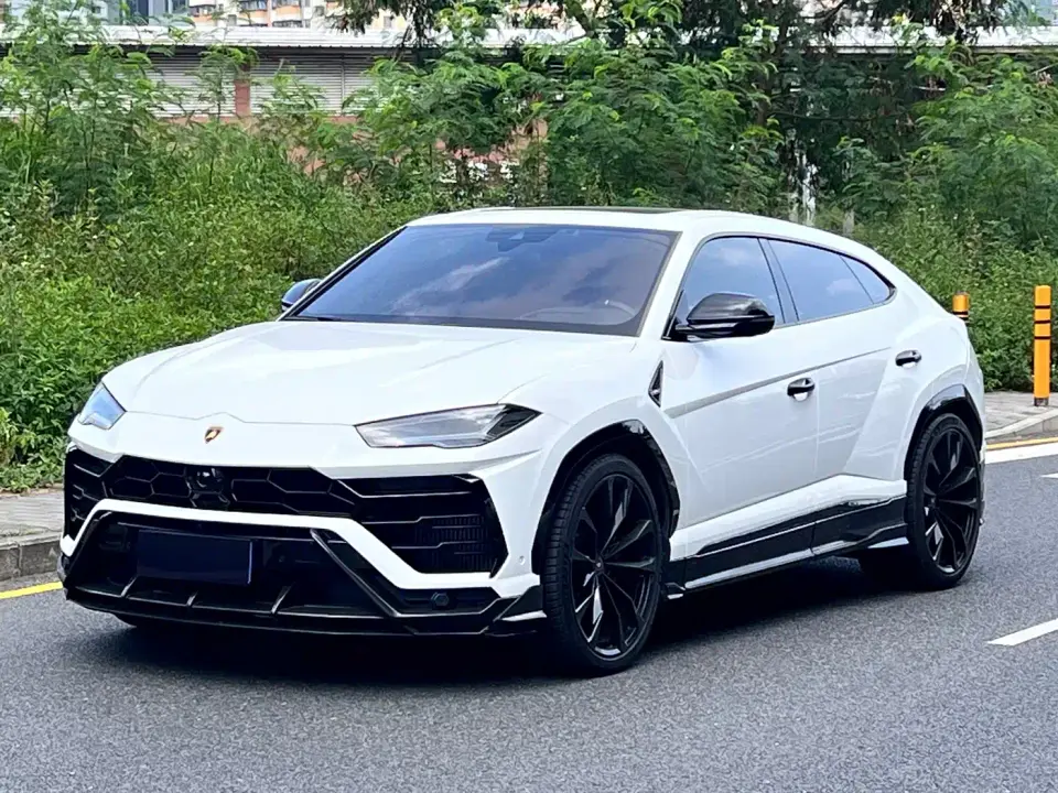 Lamborghini Urus 4.0T V8 2020