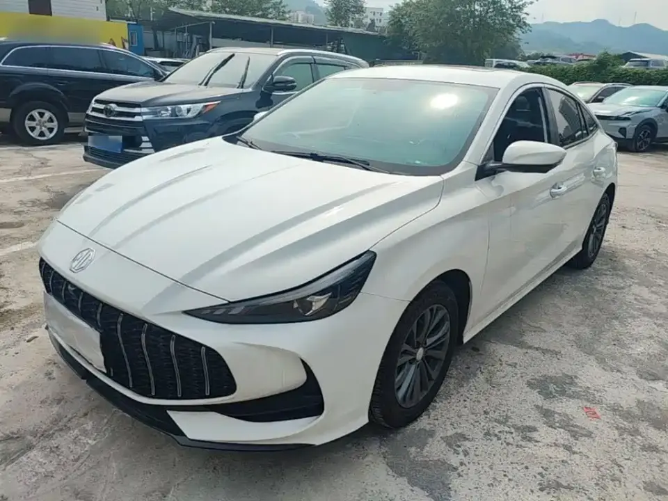 MG MG5 180DVVT Global Luxury Edition 2025
