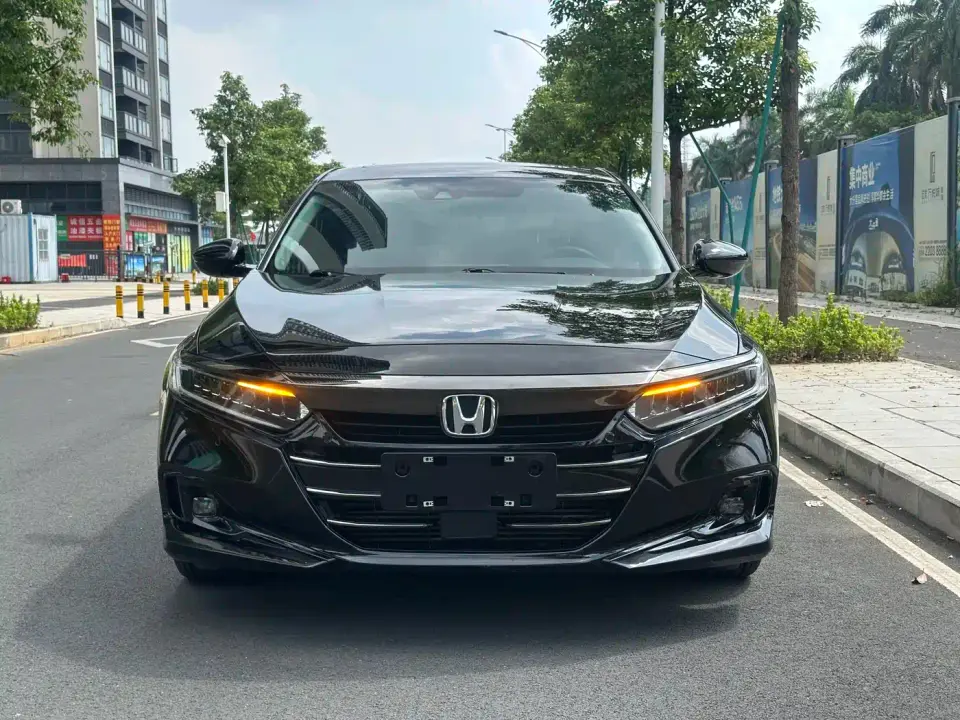 Honda Accord 260TURBO Phantom Night Premium 2022