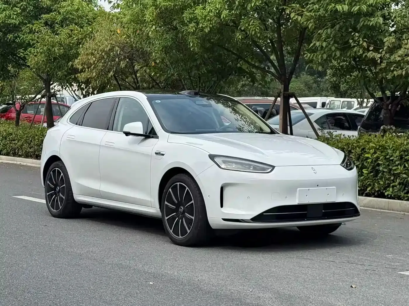AITO Wenjie AITO M5 Extended Range RWD Smart Drive Edition 2023 — фото 4