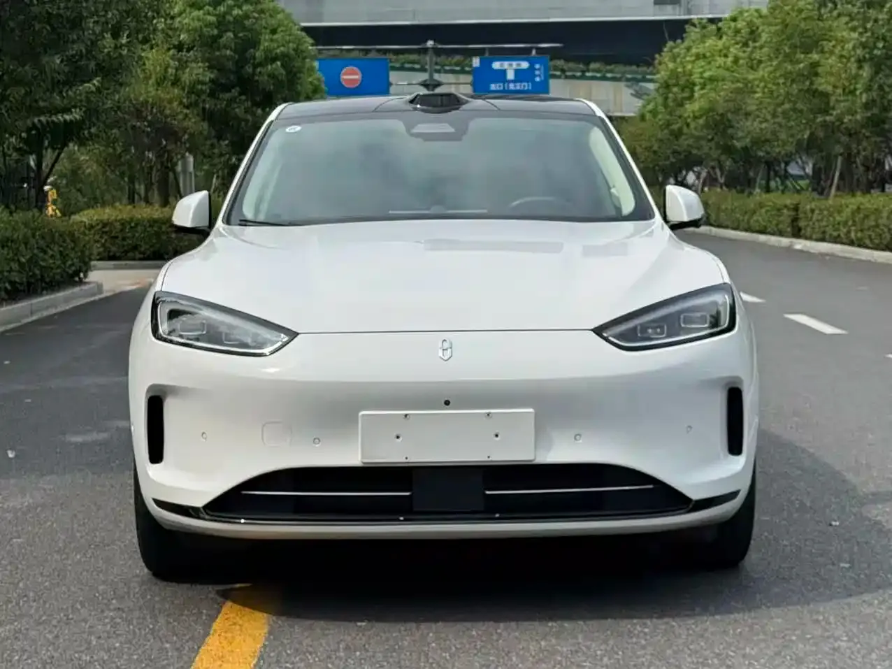 AITO Wenjie AITO M5 Extended Range RWD Smart Drive Edition 2023 — фото 2
