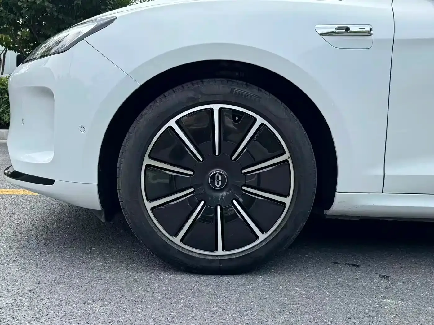 AITO Wenjie AITO M5 Extended Range RWD Smart Drive Edition 2023 — фото 19