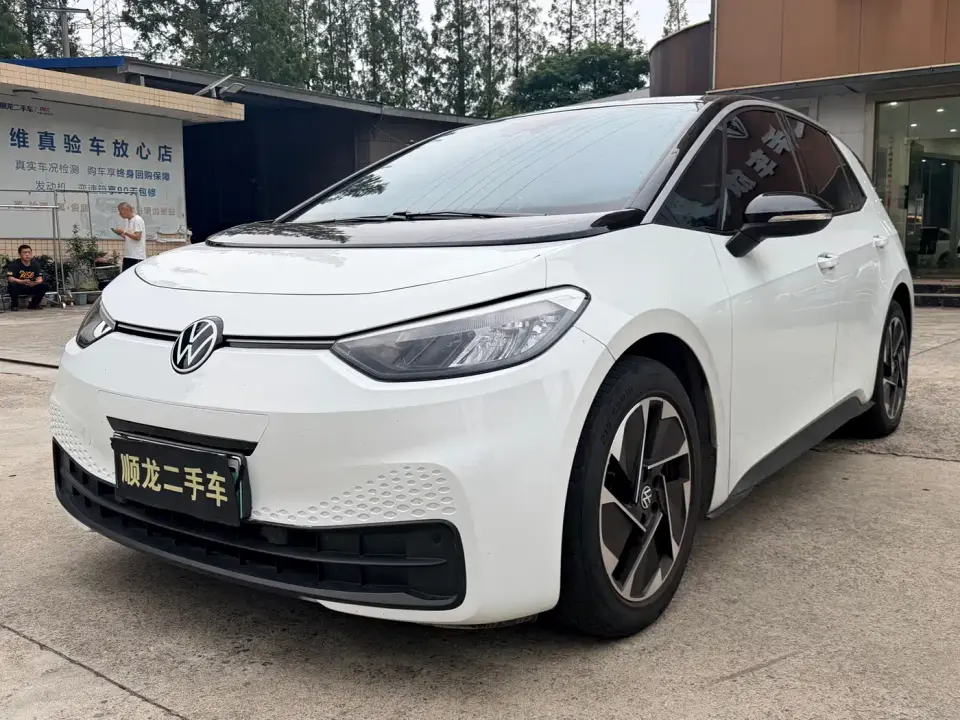 Volkswagen ID.3 Outstanding Edition 2024
