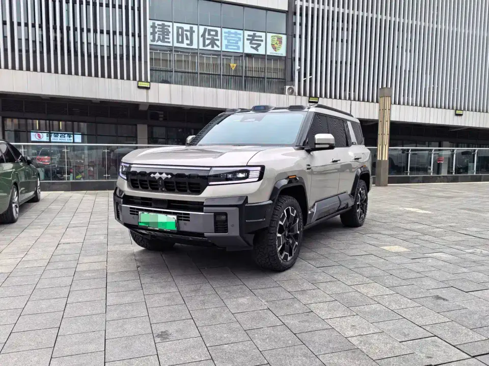 Fangchengbao Leopard 8 Smart Brave Flagship Drone Edition 7-seater 2025