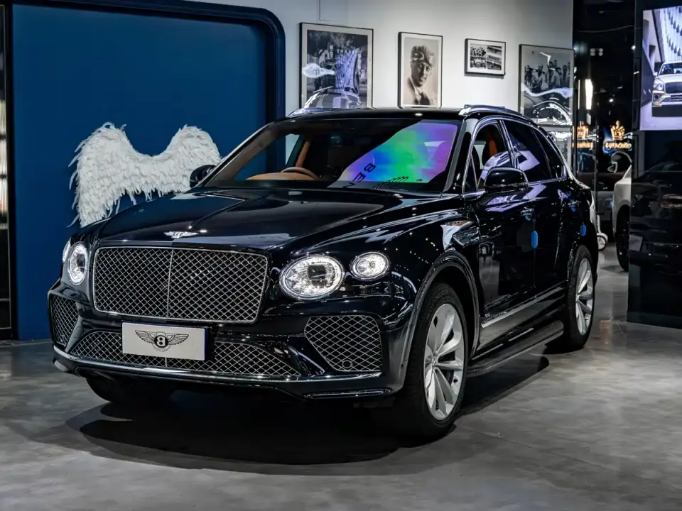 Bentley Bentayga 4.0T V8 2023