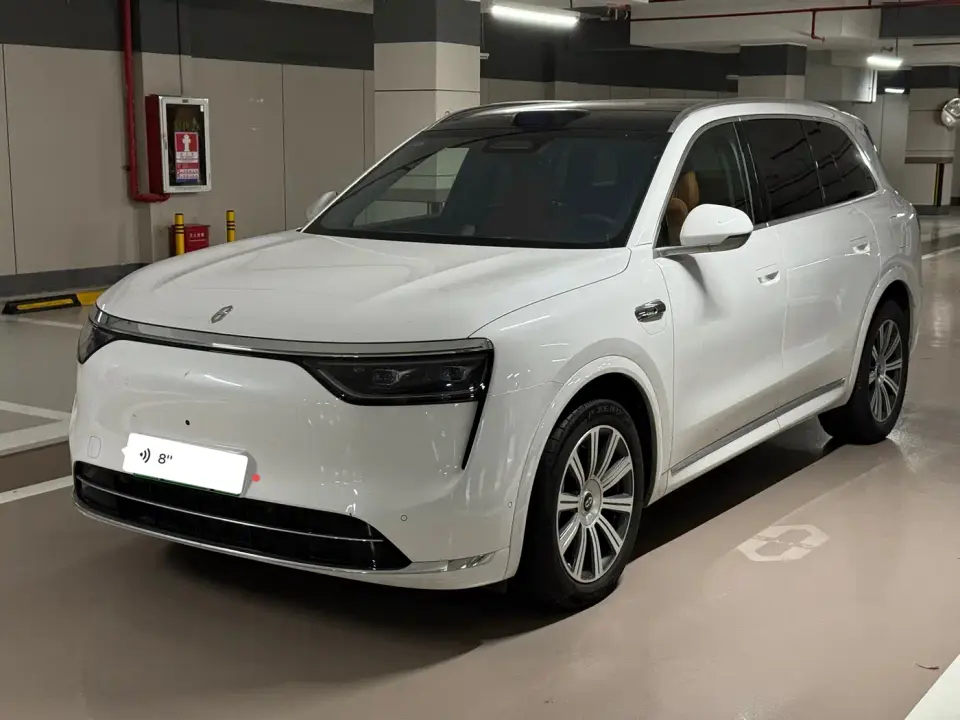 AITO Wenjie AITO M8 Range Extender Max+ Edition 53.4kWh 5-seater 2025