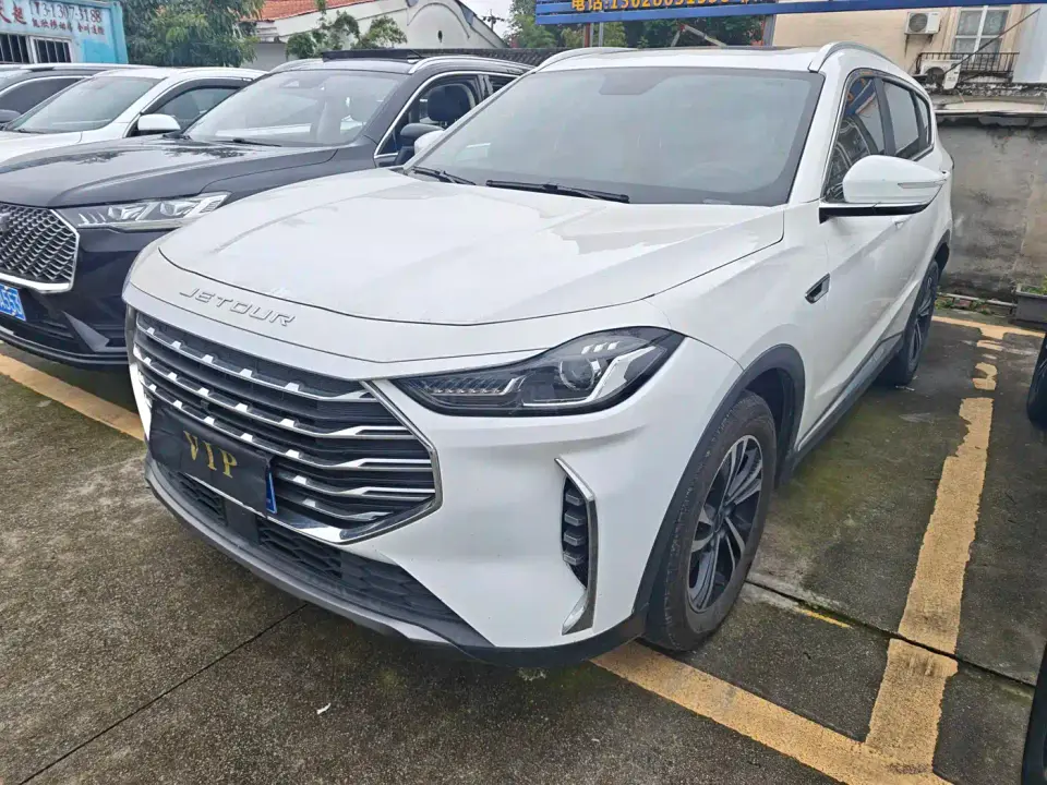 Jetour X70 PLUS 1.5T DCT Fire 7-Seater 2021