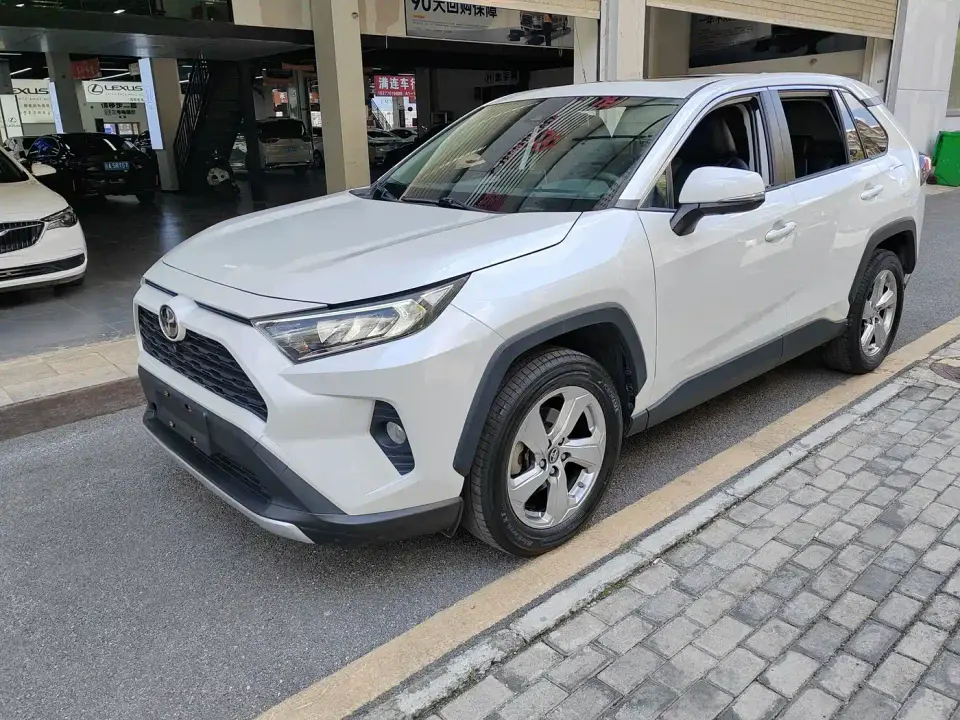 Toyota RAV4 Rongfang 2.0L CVT 2WD Trend 2021