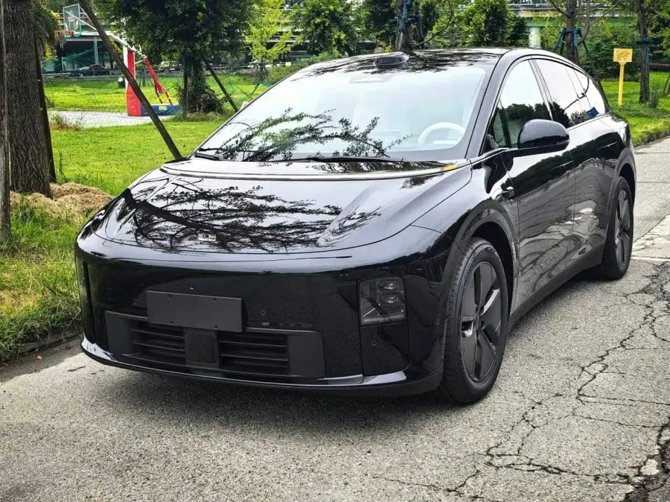 Li Auto i6 2WD Base Model 2026