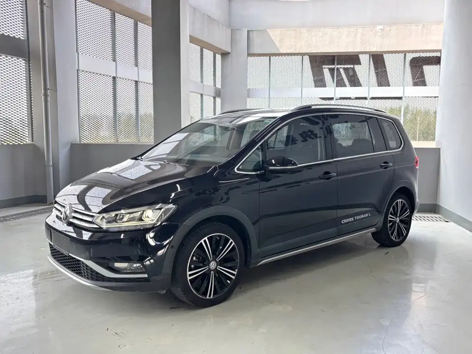 Volkswagen Touran Touran L 280TSI DSG Cross Luxury Edition 7-seater China VI 2019