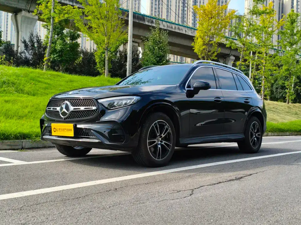 Mercedes-Benz GLC-Class Model Year GLC 260 L 4MATIC Luxury 2025