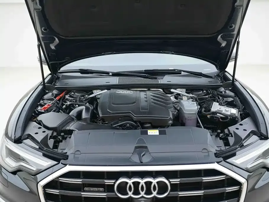 Audi A6L 45 TFSI quattro Premium Dynamic 2023 — фото 6