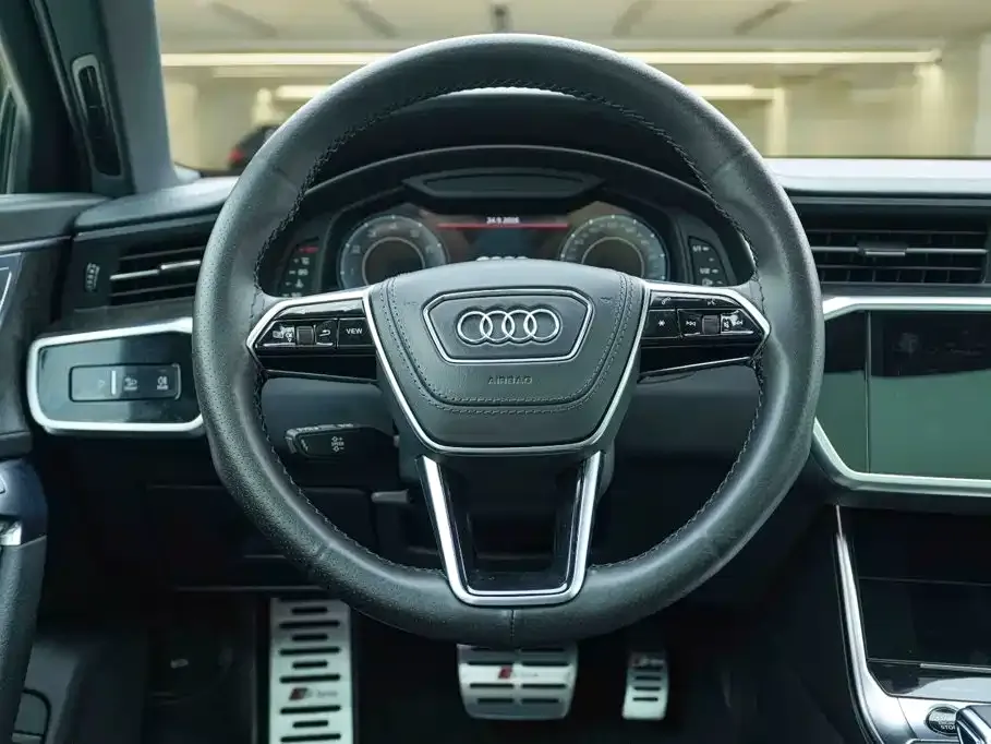Audi A6L 45 TFSI quattro Premium Dynamic 2023 — фото 16