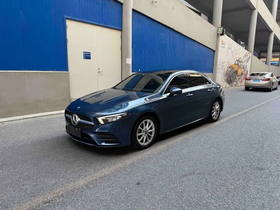 Mercedes-Benz A-Class A 200 L Sport Sedan 2019