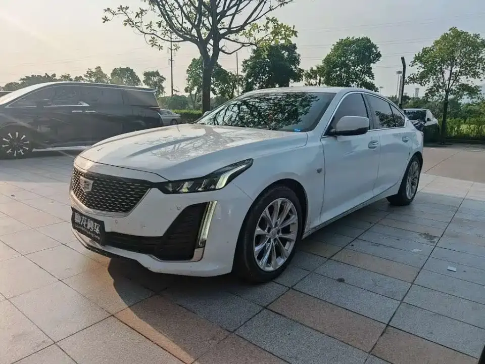 Cadillac CT5 28T Luxury Edition 2022
