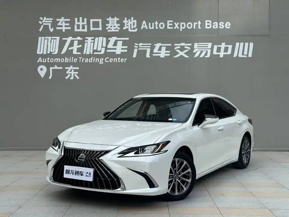 Lexus ES 200 Excellence Edition 2024