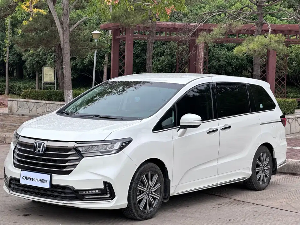 Honda Odyssey 2.0L e:HEV Sharp·Smart Edition 2024