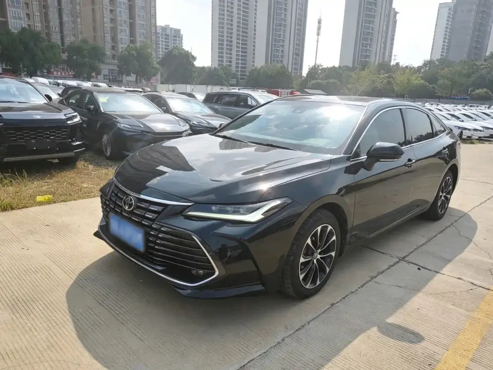 Toyota Avalon 2.0L Progressive Edition 2023