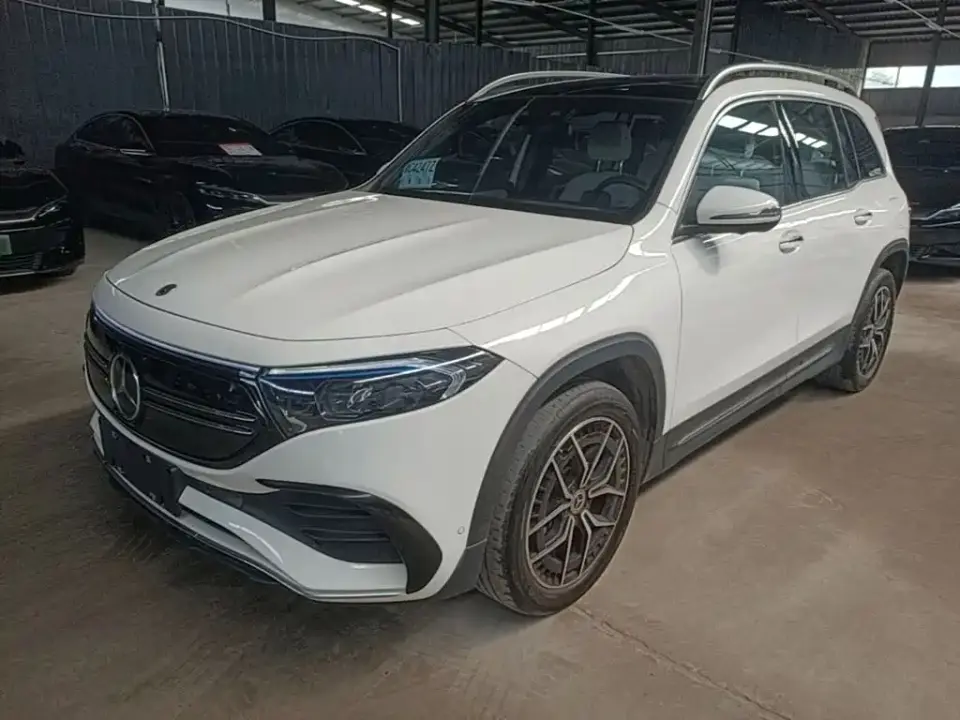 Mercedes-Benz EQB EQB 350 4MATIC 2024