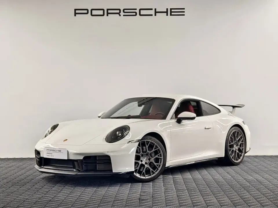 Porsche 911 Carrera 3.0T 2025