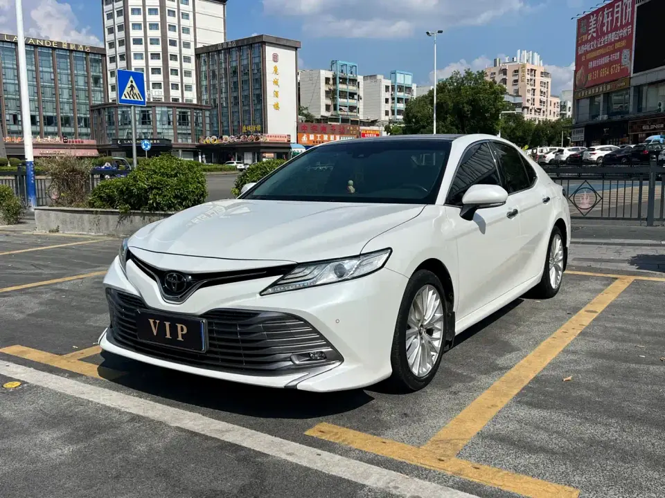 Toyota Camry Facelift 2.5G Luxury Edition 2020