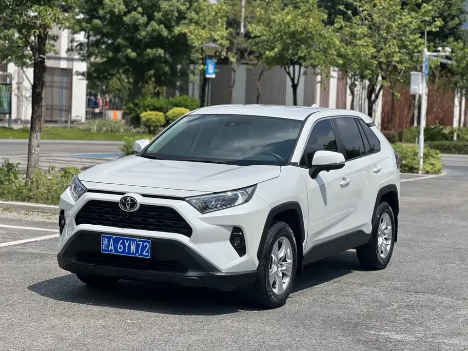 Toyota RAV4 Rongfang 2.0L CVT FWD Urban Edition 2025