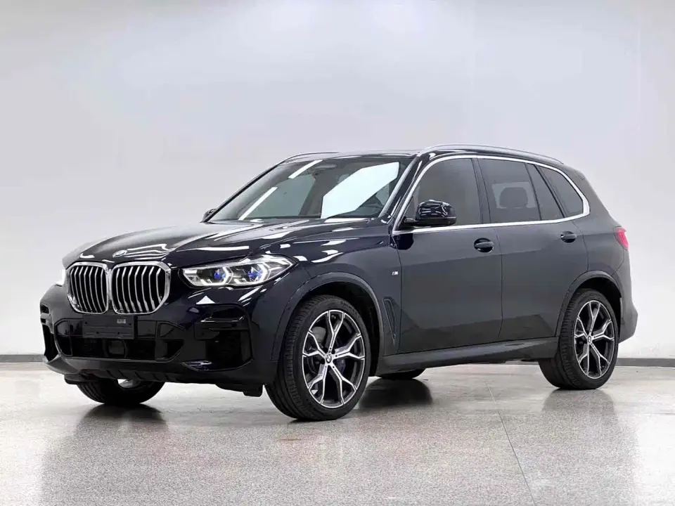 BMW X5 (Import) xDrive40i Premium M Sport Package 2022