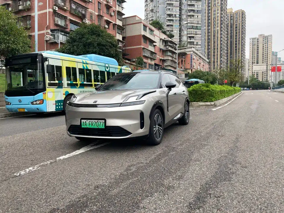 Lynk & Co 08 EM-P 245km Ultra Long Range Halo 2023