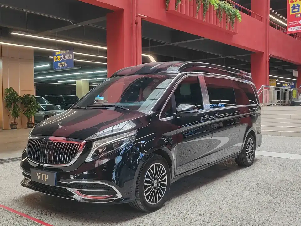 Mercedes-Benz V-Class V 260 L Long Wheelbase Premium Edition 2022
