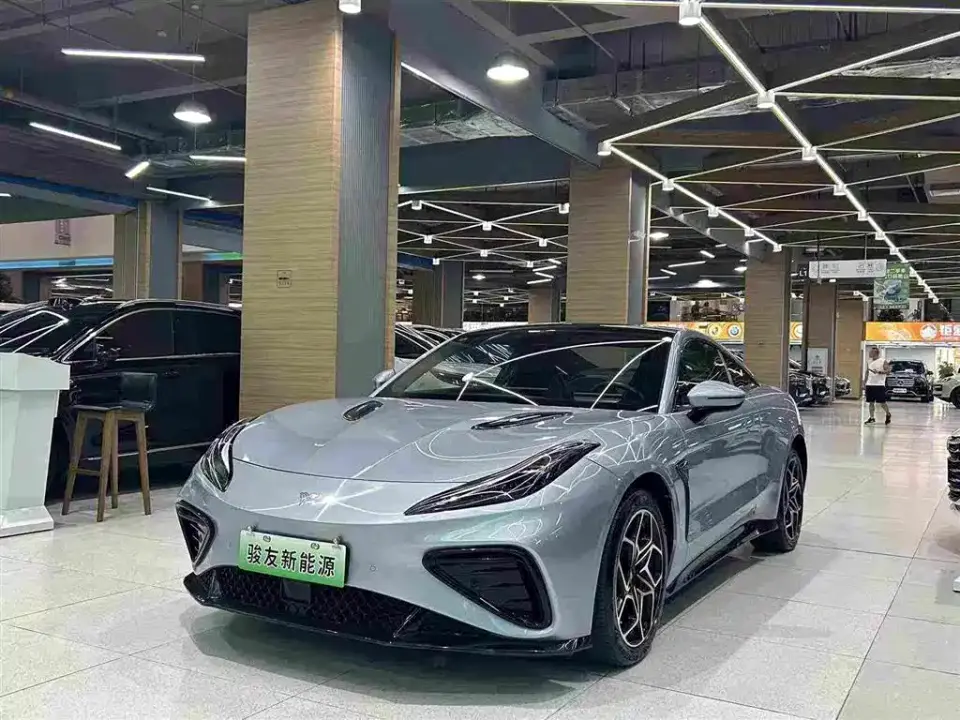 Neta Nezha GT Model 560 Lite 2024