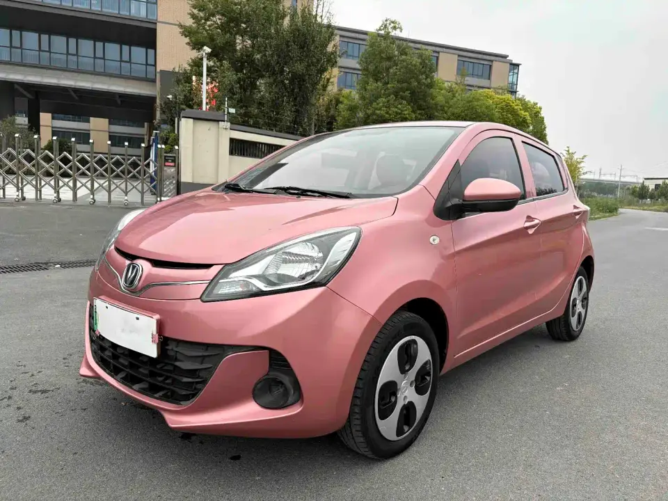 Changan Benben E-Star National Edition Heartjoy LFP (31.95kWh) 2021