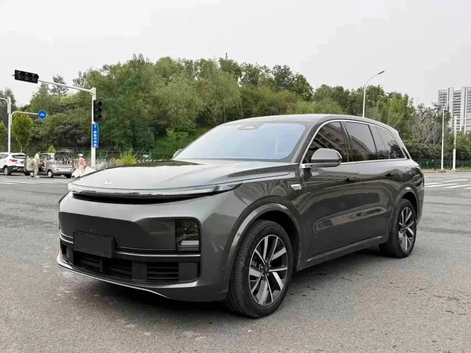 Li Auto Li L8 Pro 2023