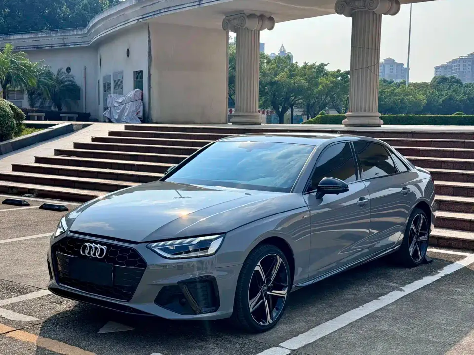 Audi A4L Model Year Facelift 2 Million Celebration Edition 40 TFSI Luxury Dynamic 2026